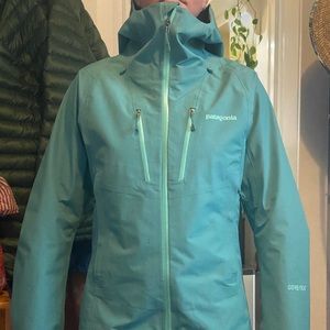 Patagonia triolet jacket XS